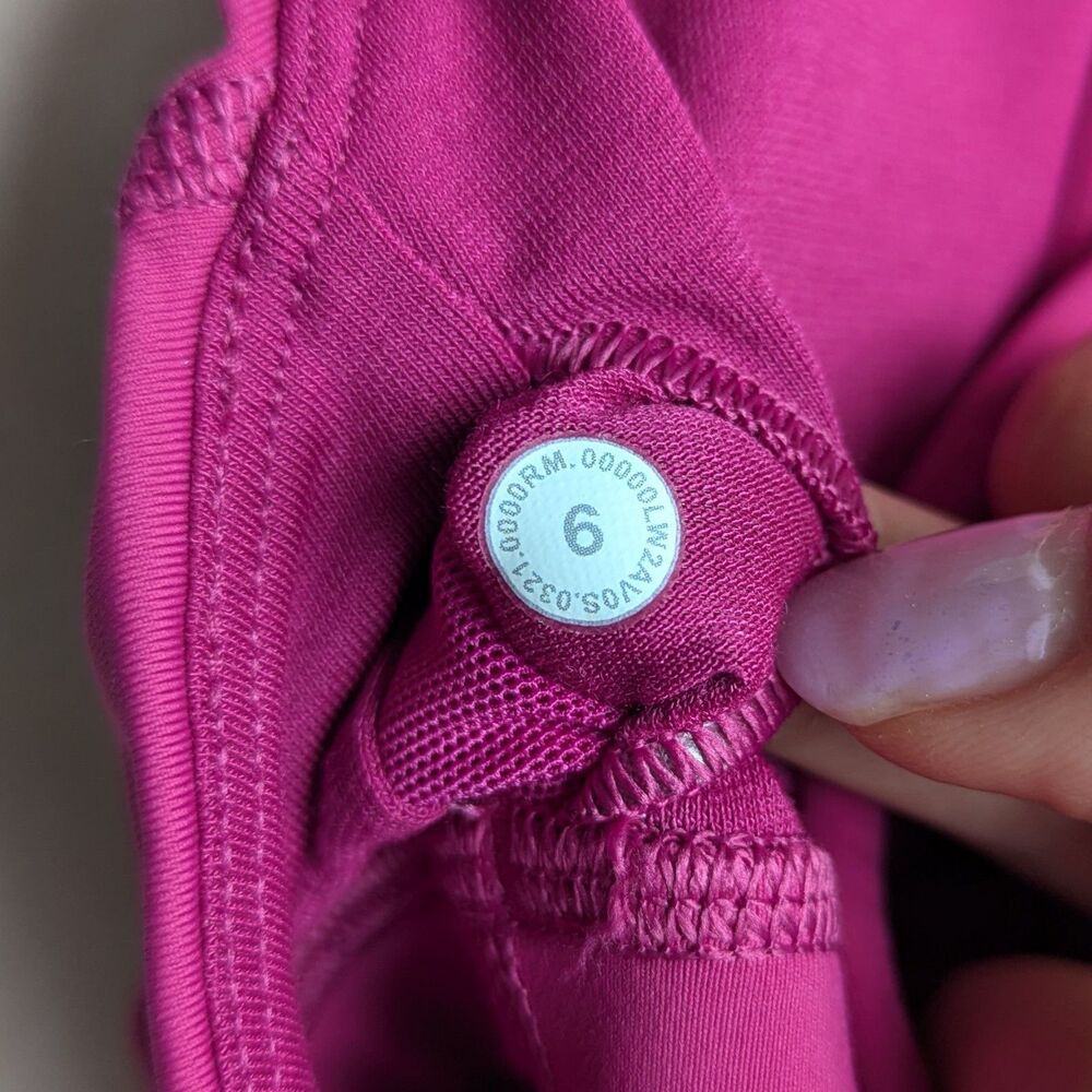 Lululemon Energy Bra Long Line Medium Support B–D Cup Ripened Raspberry - Picture 5 of 8